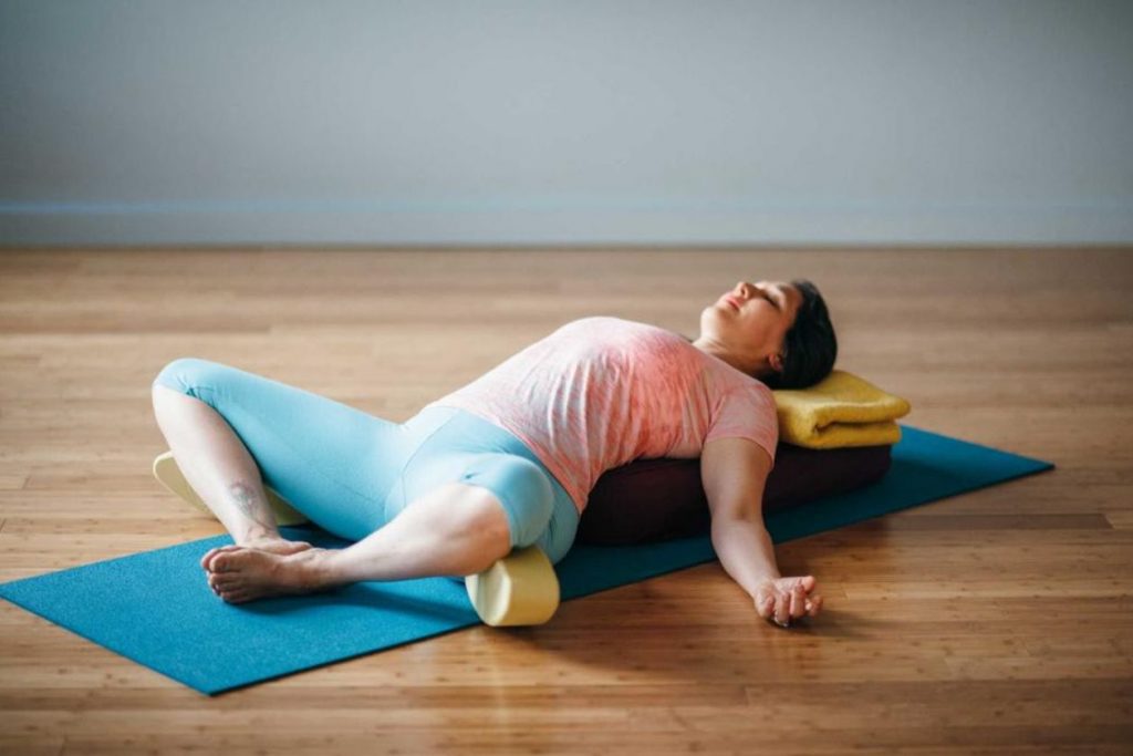yoga untuk asam lambung